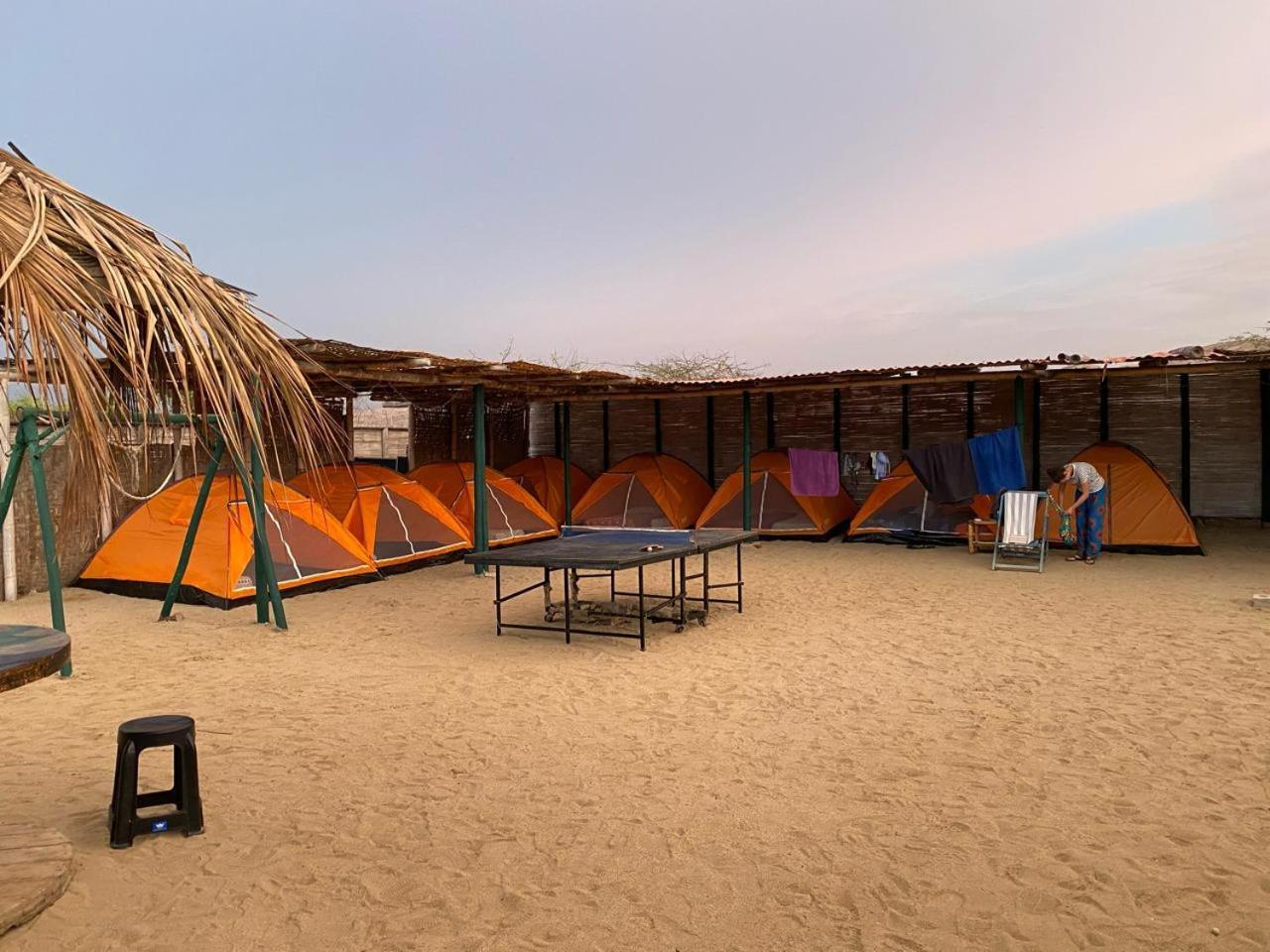 Campingplatz Pepon Surf Camp *