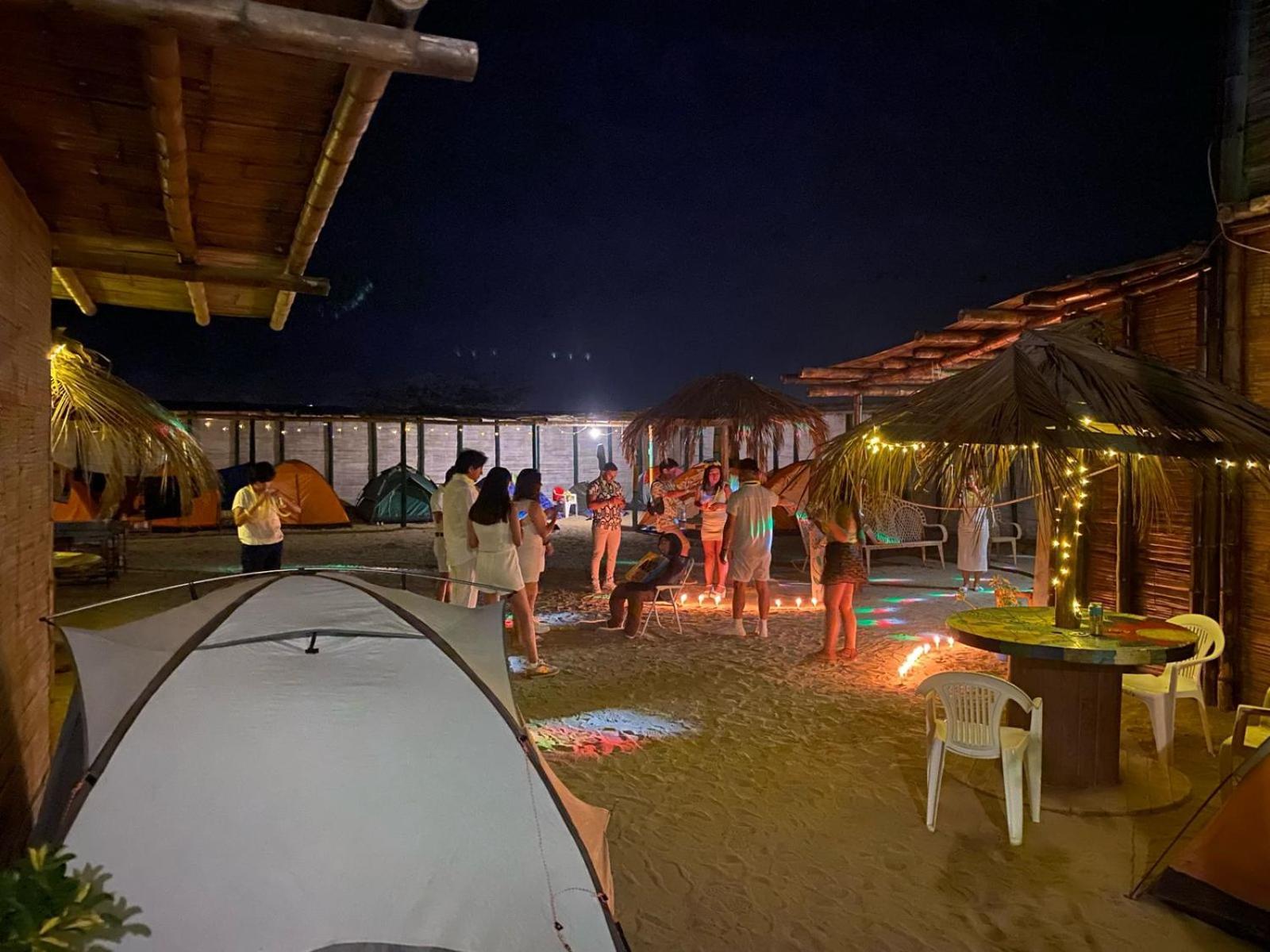 Pepon Surf Camp Camping Máncora