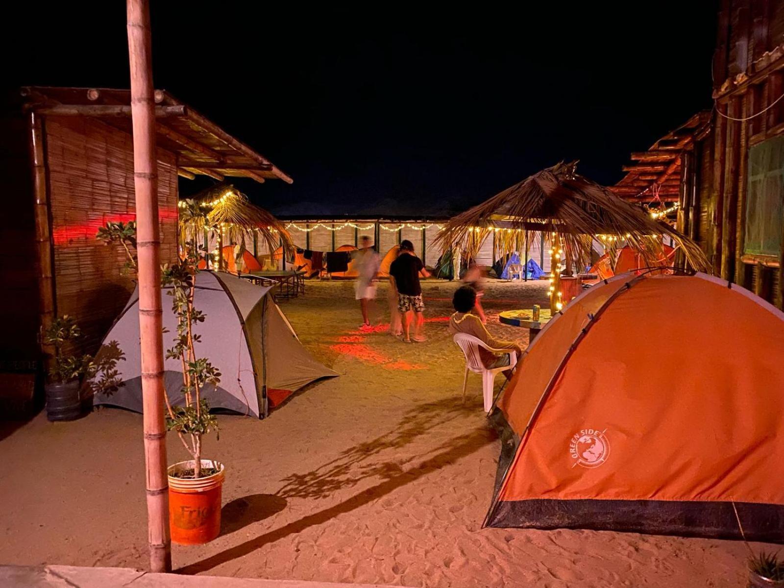 Camping Pepon Surf Camp Máncora